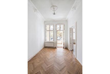 Eleganter Altbauklassiker in Steglitz:Großzügige 4-Zimmer-Wohnung - Berlin Steglitz-Zehlendorf