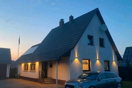 Saniertes Einfamilienhaus zu Vermieten - Holdorf