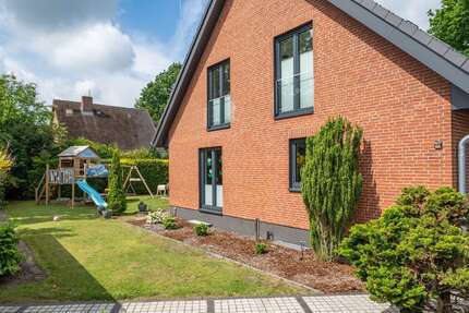 Haus zum Kaufen in Hohn 575.000,00 € 140.08 m²
