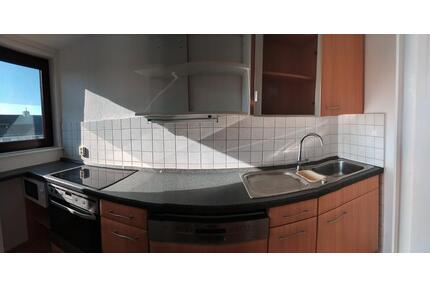 Helle Dachgeschosswohnung in Bochum Höntrop