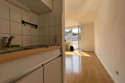 Wohnung zum Mieten in Düsseldorf 570,00 € 27 m²