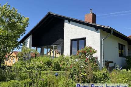 Haus zum Kaufen in Göttingen Roringen 399.000,00 € 204 m² - Göttingen / Roringen