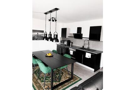 Moderne 2-Zimmer-Penthousewohnung mit umlaufender Dachterrasse in Neukirchen-Vluyn