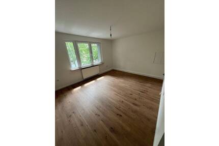 Helle 2-Zimmerwohnung m. gr. Wohnküche + Duschbad - Bottrop Boy