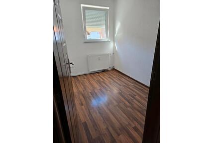 3 zimmerwohnung Gemünden Wohra - 680,00&nbsp;EUR Kaltmiete, ca.&nbsp; 68,00&nbsp;m&sup2; in Gemünden (Wohra) (PLZ: 35285)