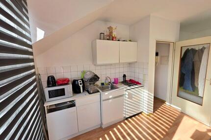 Single-Apartment im DG mit Balkon im Zentrum von Hörde - Dortmund