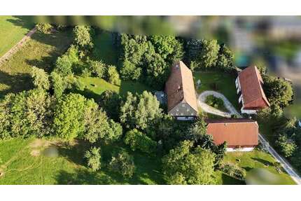Haus zum Kaufen in Neukirchen 498.000,00 € 240 m²