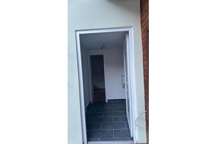 Ein Wohnhaus zur Miete - 1.200,00&nbsp;EUR Kaltmiete, ca.&nbsp; 130,00&nbsp;m&sup2; in Katzenelnbogen (PLZ: 56368)