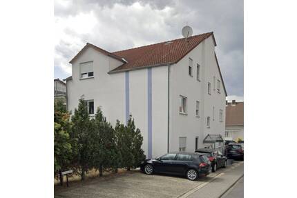 RÖDERMARKOber-Roden: 5-Zimmer-Souterrainwohnung mit eigenem Gartenbereich
