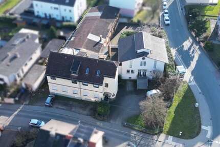 Haus zum Kaufen in Oberursel 2.695.000,00 € 388.83 m²