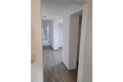 3 Zimmerwohnung zur Miete - 800,00&nbsp;EUR Kaltmiete, ca.&nbsp; 80,00&nbsp;m&sup2; in Feuchtwangen (PLZ: 91555)