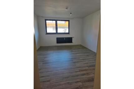 3 Zimmer Wohnung - 850,00&nbsp;EUR Kaltmiete, ca.&nbsp; 100,00&nbsp;m&sup2; in Nordrach (PLZ: 77787)