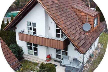 Sehr gepflegte 3,5-Zimmer-Maisonette-Wohnung + Hobbyraum in Aalen-Unterkochen