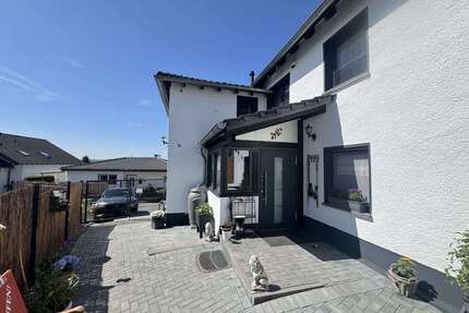 Haus zum Kaufen in Königswinter 358.000,00 € 104 m²