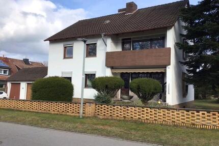 3 bis 4 Zi.- Wohnung mit Gartenanteil in ruhiger Ortsrandlage - Burgdorf