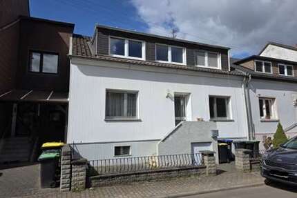 Haus zum Kaufen in Ensdorf 156.000,00 € 140 m²