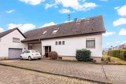 Haus zum Kaufen in Emmendingen 739.000,00 € 215 m²