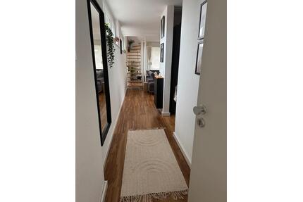 Helle 3,5 Zimmer-Maisonette Wohnung mit Balkon in Daxlanden - Karlsruhe