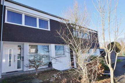 Attraktives, modernisiertes Reihenhaus in ruhiger und grüner Lage von Haan-Gruiten