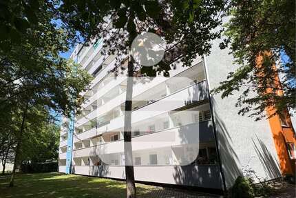 Wohnung zum Kaufen in Erlangen 192.000,00 € 56.77 m²