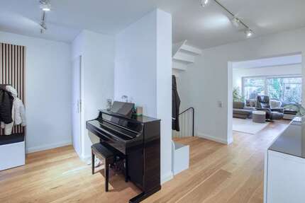 Haus zum Kaufen in Düsseldorf Ludenberg 698.500,00 € 122 m² - Düsseldorf / Ludenberg