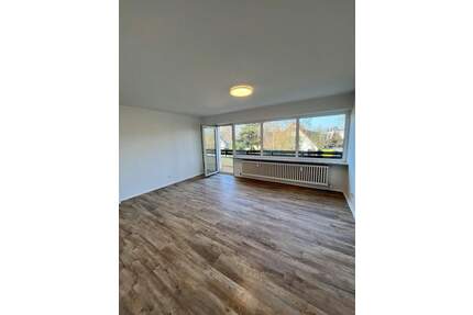 Bezugsbereite 3-Raum-Eigentumswohnung mit Balkon in Zehlendorf - Berlin Lichterfelde