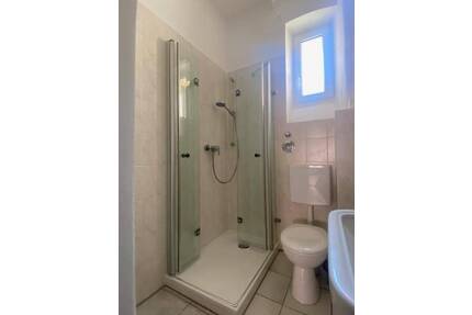 Helle, renovierte 3-Zimmer-Wohnung mit 55 m² im Erdgeschoss in der Südstadt - Nürnberg Gibitzenhof