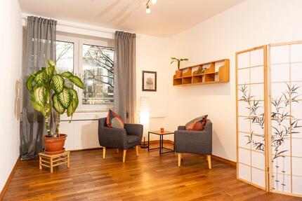 schöner und heller Praxisraum am WE zu mieten - Hamburg Altona-Nord