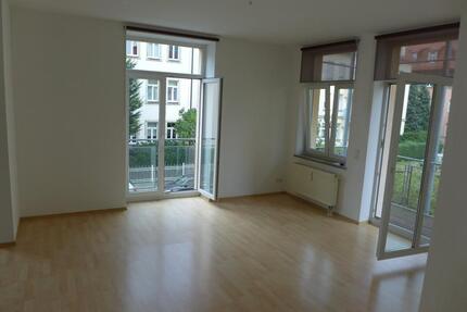Sonnige 2 Raum Wohnung in Löbtau ab 15. Mai frei - Dresden Cotta