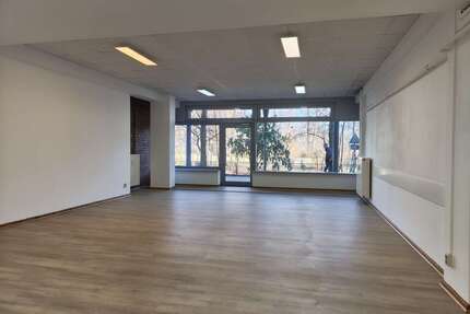 Büro in Berlin 1.090,80 € 90.9 m²