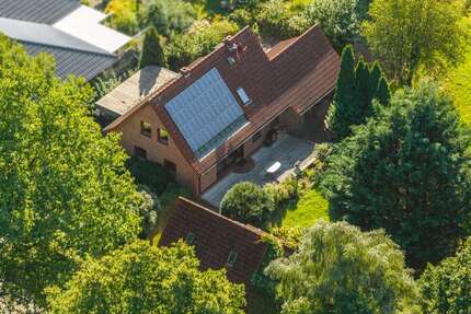 Haus zum Kaufen in Oersdorf 365.000,00 € 120.78 m²