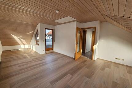 Schöne, helle 1,5-Zimmer-Wohnung in Ditzingen