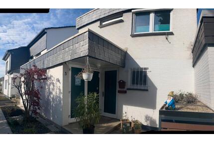 Bezugsfreies, saniertes Einfamilienhaus in Monheim a Rh (Baumberg - Monheim am Rhein