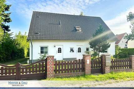 Haus zum Kaufen in Schöneiche 690.000,00 € 236.41 m²