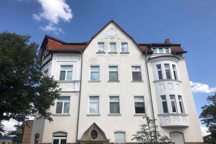 Wohnung zum Mieten in Halle Saale 768,00 € 94 m²