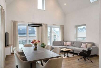 Haus zum Kaufen in Varel 759.000,00 € 170 m²