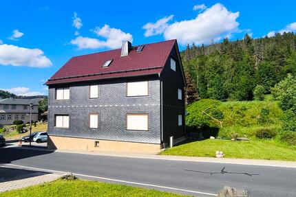 Wohnhaus Mellenbach-Glasbach - 195.000,00&nbsp;EUR Kaufpreis, ca.&nbsp; 200,00&nbsp;m&sup2; in Schwarzatal (PLZ: 98744)