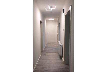 Lichtdurchflutete, kern- und modernisierte 4ZKB, Erstbezug in NK - Neunkirchen