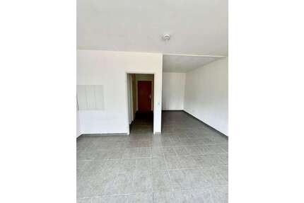 Wohnung zum Mieten in Oberhausen-Rheinhausen 380,00 € 26 m²