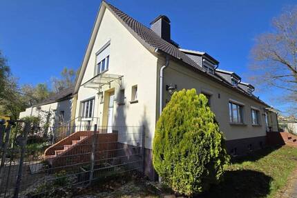 Landhaus - Haus der besonderen Art - viele Möglichkeiten - Vermietung undod. Eigennutzung - Glewitz