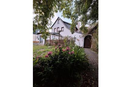 1 Familienhaus in Hinternah 120qm² Haus 600qm² mit Garten top - Schleusingen