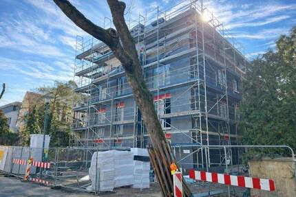 OPTIMALER GRUNDRISS - SCHÖNE 4-RAUM WOHNUNG - Dresden Klotzsche