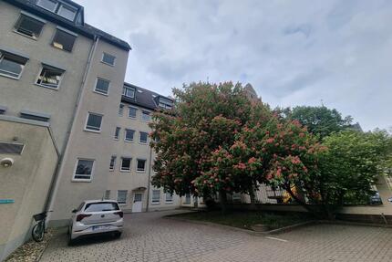 3-Zimmer-Dachgeschosswohnung mit Tageslichtbad - Halberstadt