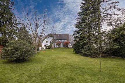 Haus zum Kaufen in Ratingen 750.000,00 € 229.5 m²