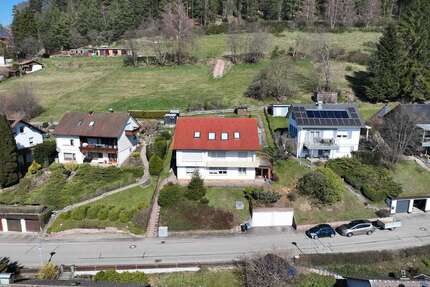 Haus zum Kaufen in Baiersbronn 459.000,00 € 236 m²