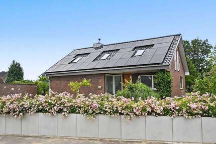 Haus zum Kaufen in Altwittenbek 775.000,00 € 214 m²