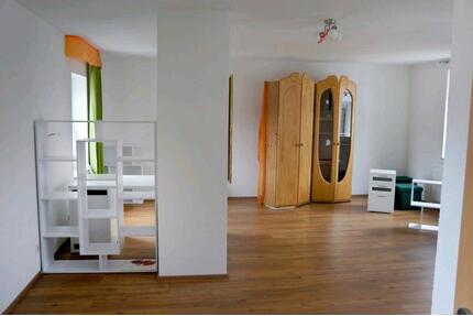 Schöne 2 Zimmer Wohnung - 870,00&nbsp;EUR Kaltmiete, ca.&nbsp; 92,00&nbsp;m&sup2; in Tuttlingen (PLZ: 78532)