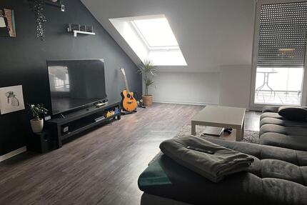 Wunderschöne 3-Zimmer Dachgeschosswohnung in Stolberg-Donnerberg - Stolberg (Rheinland)