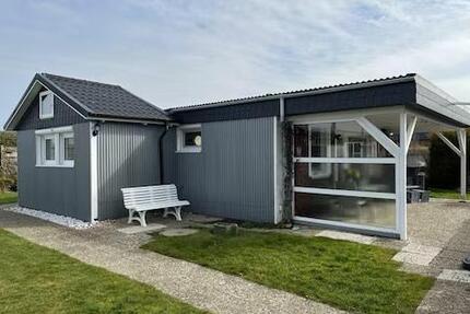 Ferienhaus BüsumWarwerort 200m zur Nordsee! - Schleswig