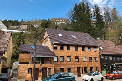 WG Studentenzimmer mit eigener DuscheWC und Fitnessraum - Furtwangen im Schwarzwald